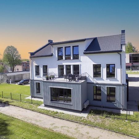 Apartamentai Muzika Šilutė Exteriör bild
