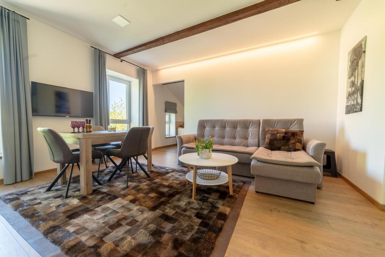 Apartamentai Muzika Šilutė Exteriör bild
