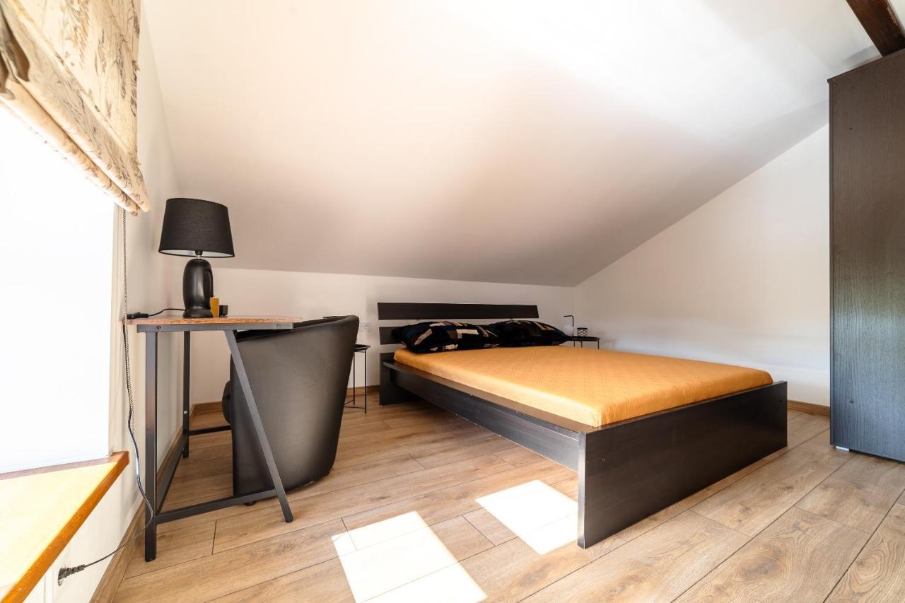 Apartamentai Muzika Šilutė Exteriör bild
