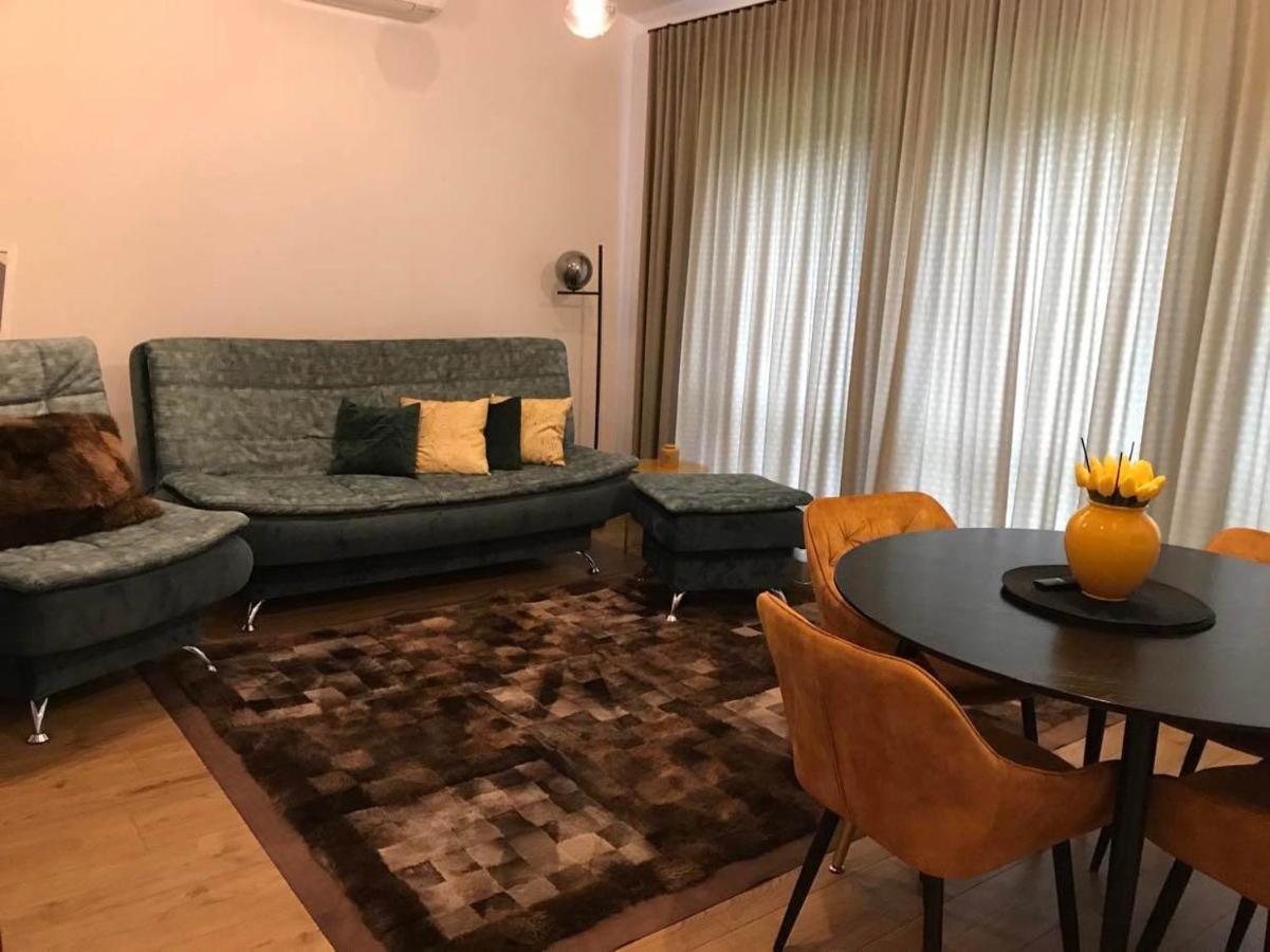 Apartamentai Muzika Šilutė Exteriör bild
